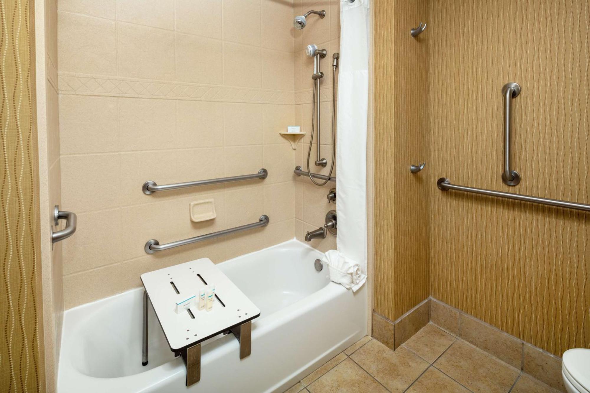 Hampton Inn & Suites Scottsdale At Talking Stick Exteriör bild