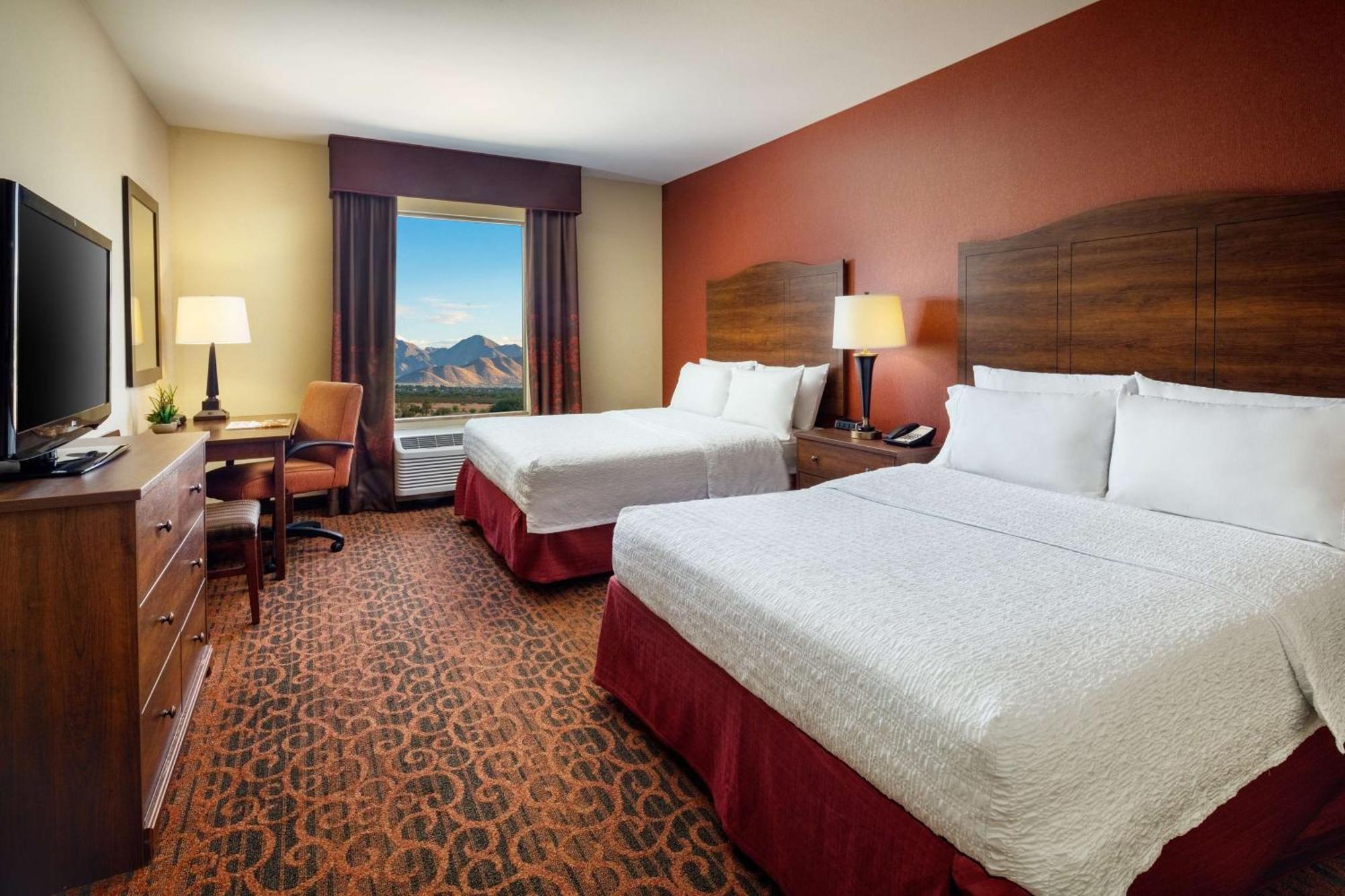 Hampton Inn & Suites Scottsdale At Talking Stick Exteriör bild