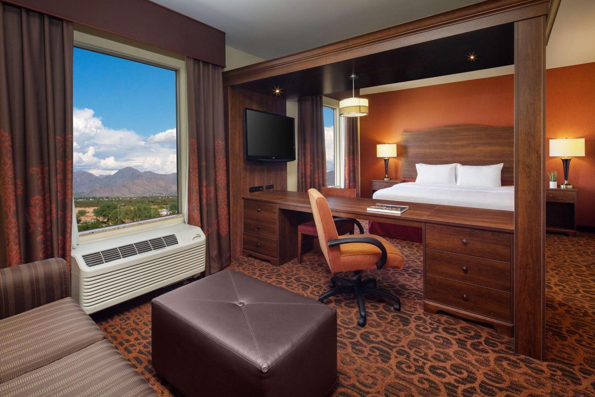 Hampton Inn & Suites Scottsdale At Talking Stick Exteriör bild