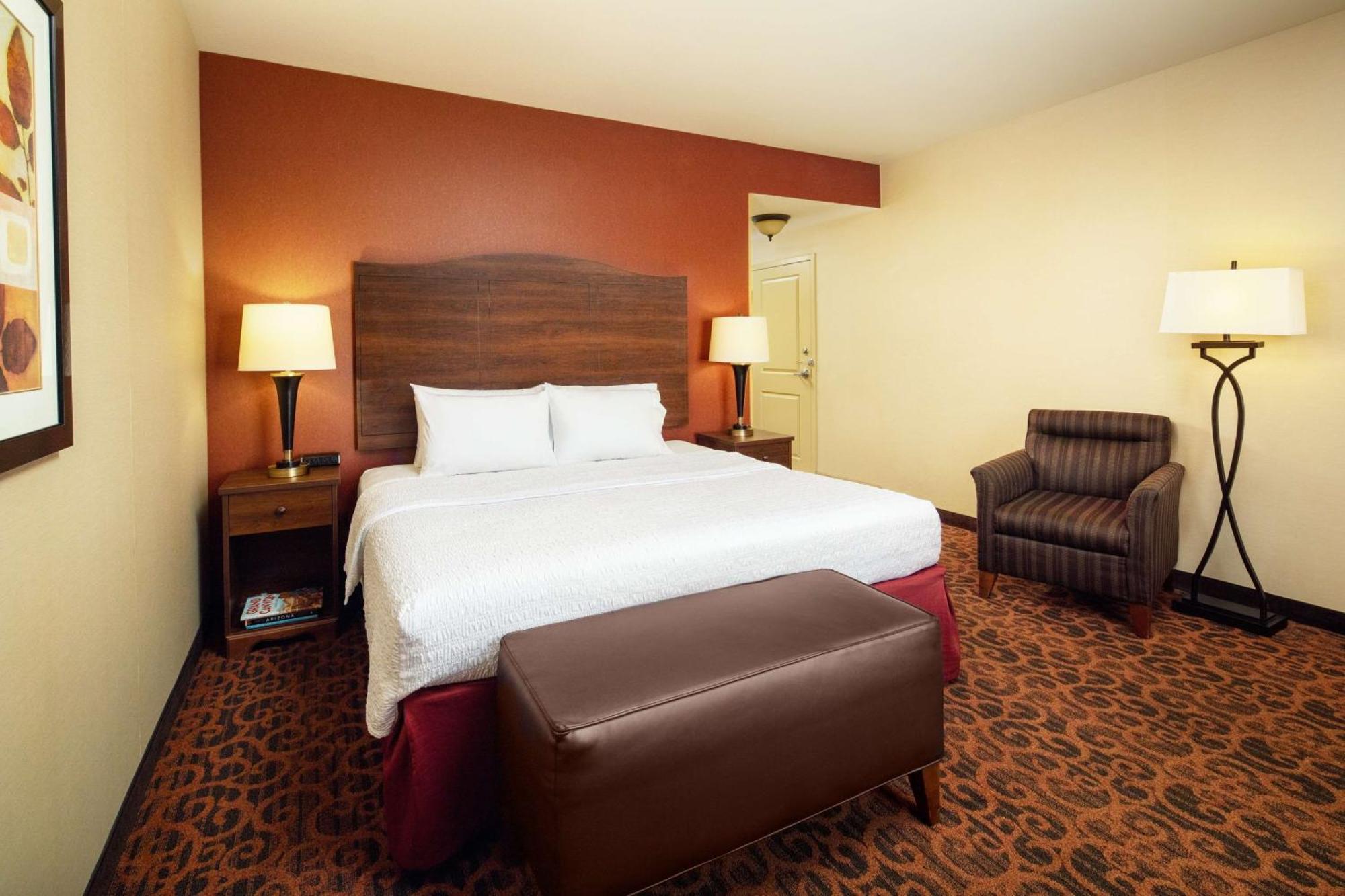 Hampton Inn & Suites Scottsdale At Talking Stick Exteriör bild